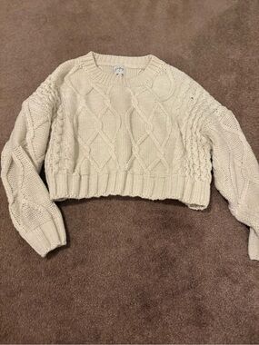 Cropped Cable Knit Sweater - Cream